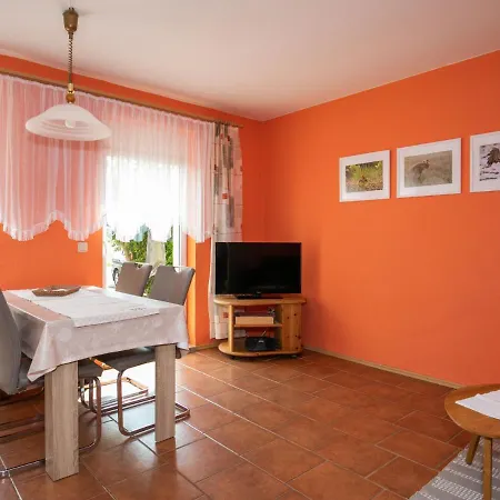 Appartement Am Strom-3 By Interhome *