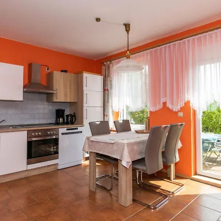 Appartement Am Strom-3 By Interhome